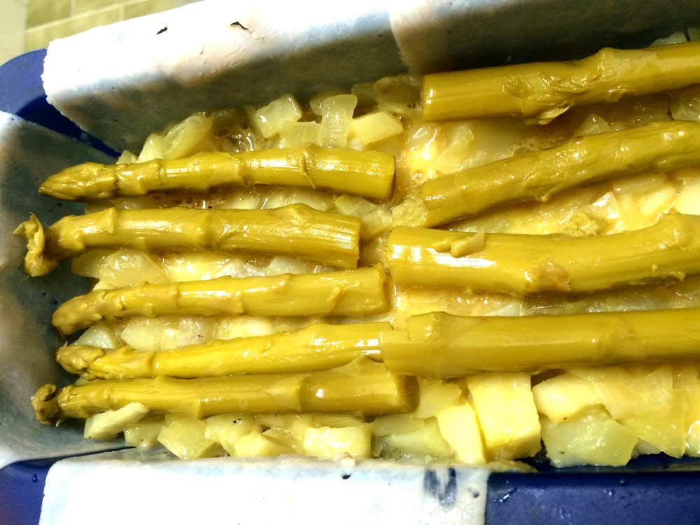 Pastel de patatas, trigueros, pavo y queso (3).JPG