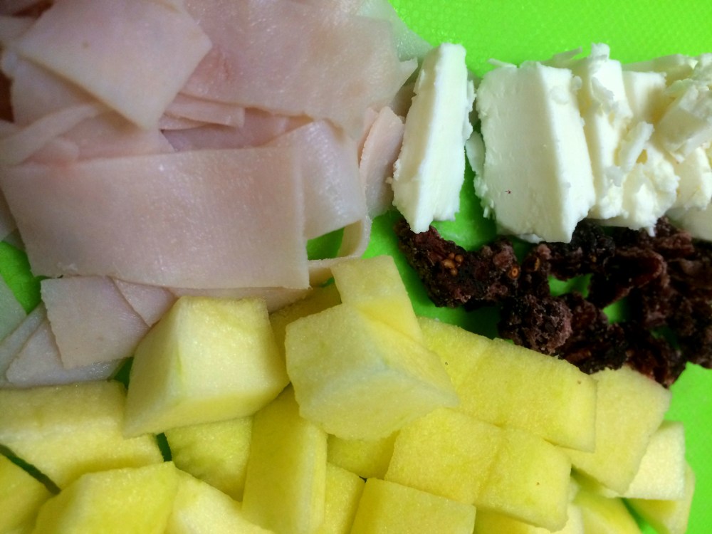 ensalada de pavo, manzana y arñandanos (2).JPG