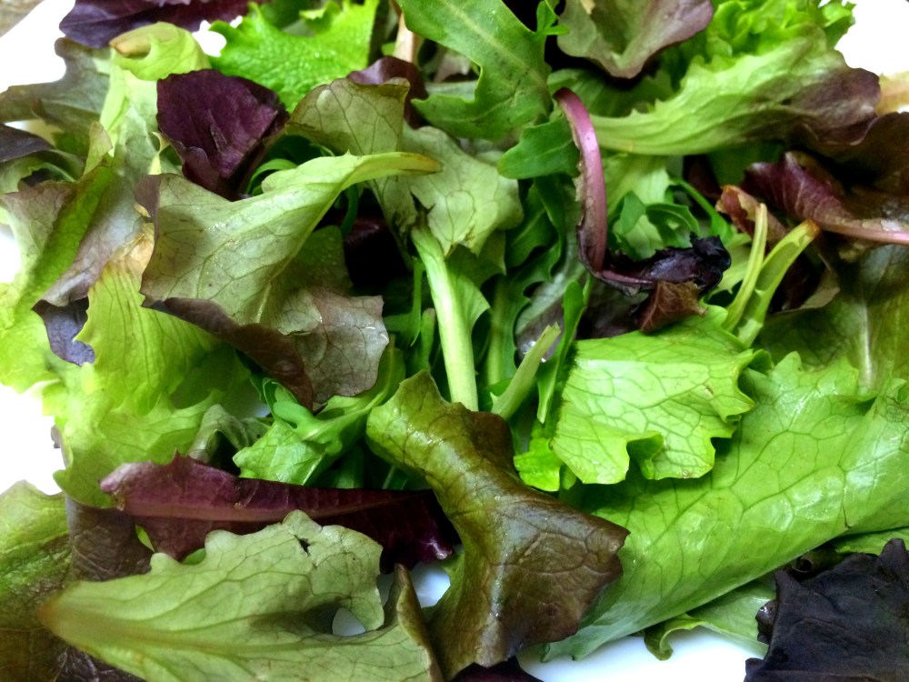 ensalada de pera almendra y queso azul (1).JPG