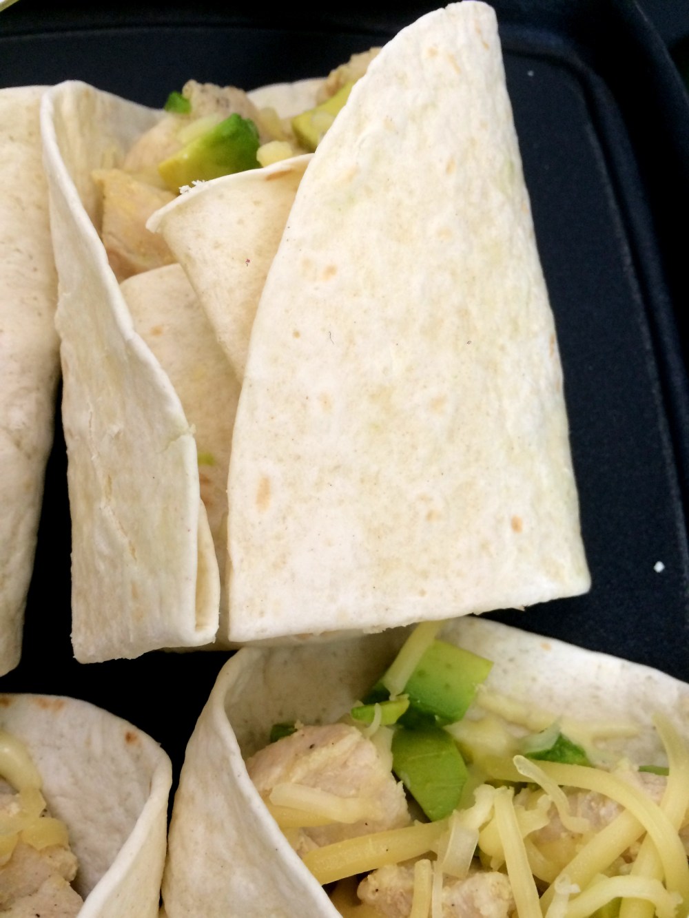 burritos de pollo queso y aguacate (11).JPG