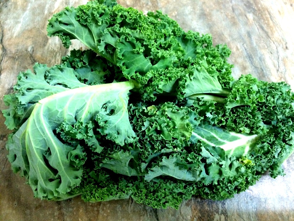 ensalada de kale calabaza y granada (3).JPG