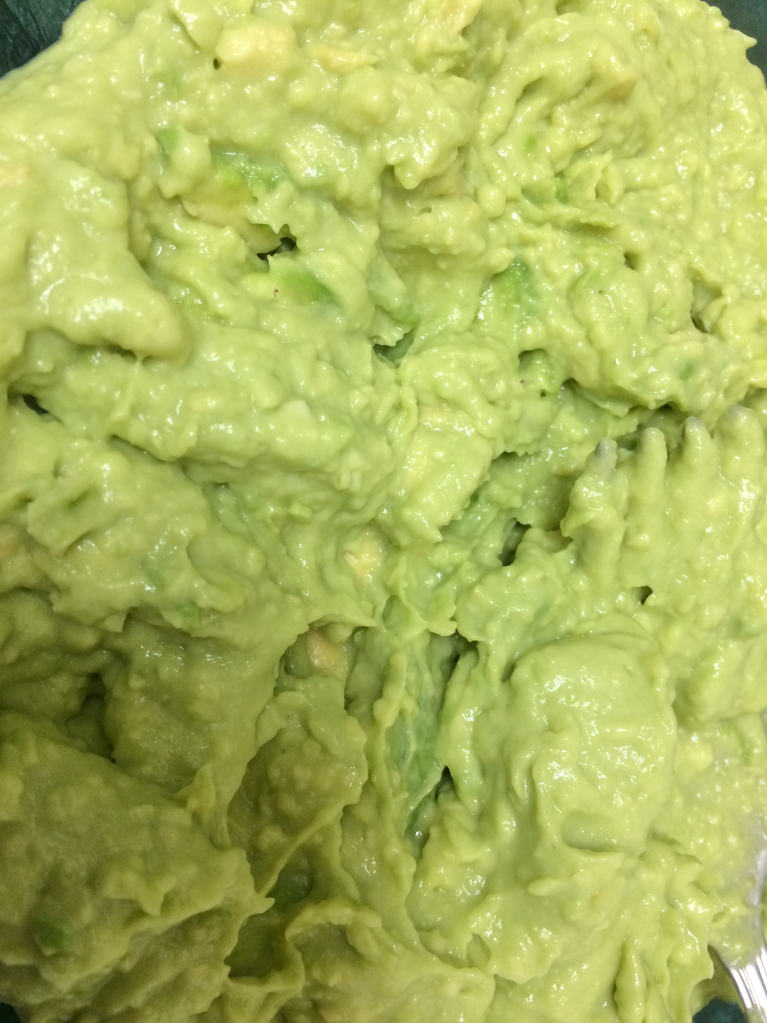 rollitos de tenera con crema de aguacatr (3).JPG